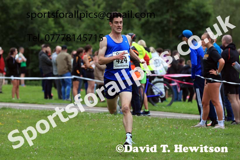 Senior men, 2024 Sunderland Harriers 5k, Silksworth, Sunderland.  Photo: David T. Hewitson/Sports for All Pics